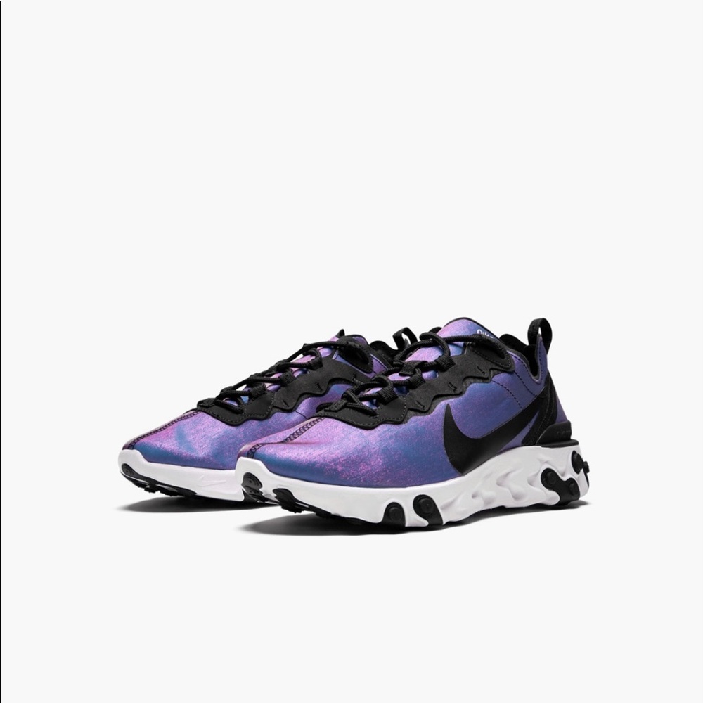 Nike React